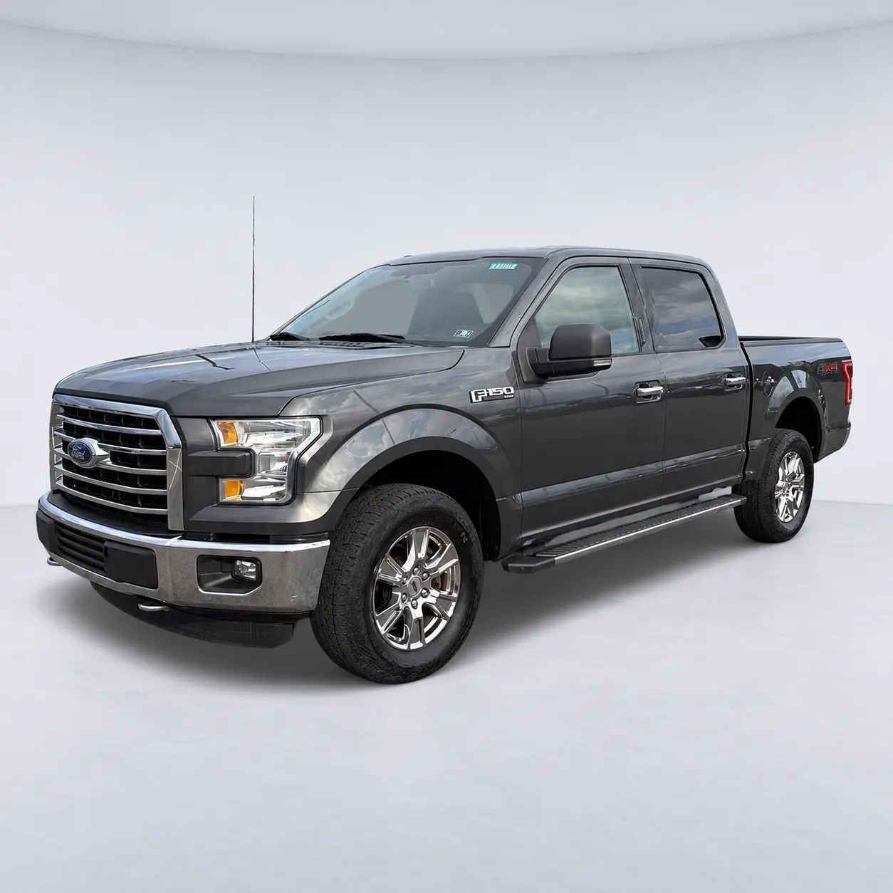 2015 Ford F-150 XLT · photo 1