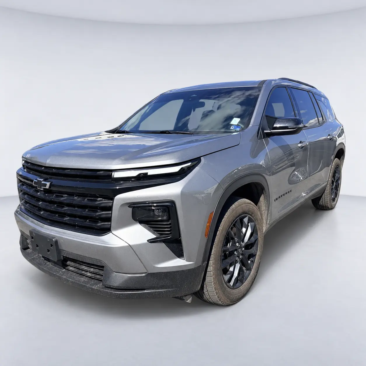 2026 Chevrolet Traverse LT · photo 1