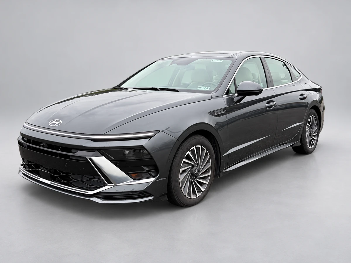 2025 Hyundai Sonata Hybrid Limited · photo 1